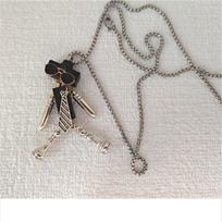 Handmade creative steampunk robot wooden finished necklace DIY keychain trendy play pendant clothing chain pendant Xiaosi necklace