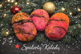 Spalvota Kalėdinė Dovana Jam ir Jai - Rankų darbo apveltas muilas-kempinėlė.