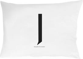 Design Letters Pagalvės užvalkalas Arne Jacobsens Vintage ABC raidė J