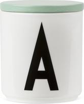 Design Letters Porcelianinio puodelio dangtelis AJ žalios spalvos