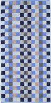 Cawo Rankšluostis Unique su šachmatų lentos dizainu safyro 50 x 100 cm