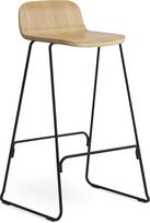 Normann Copenhagen Baro kėdė Just su atlošu ir juodu pagrindu šviesaus ąžuolo spalvos 75 cm