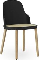 Normann Copenhagen Kėdė Allez PP su pinta sėdyne su ąžuolinėmis kojomis juodos spalvos