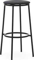 Normann Copenhagen Baro kėdė Circa Ultra Leather Black su minkšta sėdimąja dalimi 75 cm