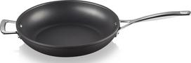 Le Creuset Gili keptuvė Le Creuset iš nepridegančio aliuminio su dirželiu 30 cm