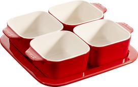 Staub Užkandžių dubenėliai Staub kvadratinės formos su stovu raudonos spalvos 500 ml 5 vnt.