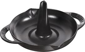 Staub Vištos laikiklis kepimui Staub juodos spalvos 24 cm
