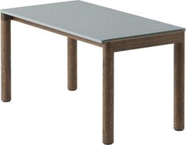 Muuto Kavos staliukas Couple gofruotas su tamsiomis ąžuolinėmis kojomis šviesiai žydros spalvos 40 x 84 x 40 cm