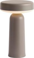 Muuto Belaidė lempa Ease taupe spalvos