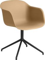 Muuto Besisukantis fotelis Fiber Swivel su aliuminio kojomis ochros spalvos