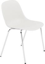 Muuto Kėdė Fiber A Base ant chromuotų kojų baltos spalvos