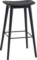 Muuto Baro kėdė Fiber juodos spalvos 75 cm