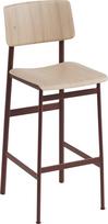 Muuto Baro kėdė Loft raudonos spalvos kojos šviesaus ąžuolo spalvos 75 cm