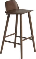 Muuto Baro kėdė Nerd tamsiai rudos spalvos 75 cm