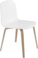 Muuto Kėdė Visu ant medinių kojų baltos spalvos