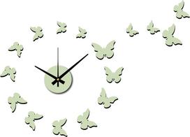 Karlsson Sieninis laikrodis Butterfly šviesiai žalios spalvos 35 cm