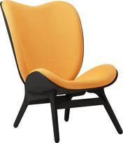 Umage Fotelis Conversation Piece su juodomis ąžuolinėmis kojomis oranžinės spalvos 106 cm