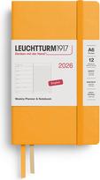 Leuchtturm 1917 Savaitinis planuoklis su linijiniu užrašų knygele Leuchtturm 1917 2026 EN A6, kietu viršeliu, oranžinis