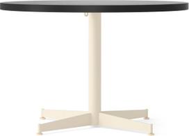 Audo Copenhagen Kavos staliukas Nook Star Base su kreminiu pagrindu, 80 cm, juodas