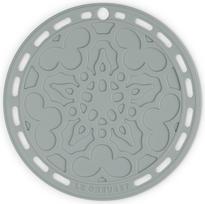 Le Creuset Padėklas karštiems indams Le Creuset su raštu, 20 cm, jūros druska