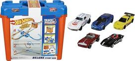 "Hot Wheels Track Builder Mega Stunt Box" ir 01806 5 pakuočių 1:64 liejamų transporto priemonių dovanų rinkinys, 5 žaisliniai automobiliai, atsitiktinis pasirinkimas, nuo 3 metų