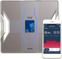 Tanita RD-953 Kūno analizės svarstyklės Platinum | Asmeninės skaitmeninės svarstyklės su "Bluetooth" ir programėle | Dviejų dažnių technologija, 11 rodmenų, raumenų kokybės koeficientas | Kūno svarstyklės su kūno riebalų analize