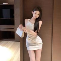 Sexy Hot Girl Style Slanted Shoulder One-shoulder Suspender Dress for Women In Summer New Slim and Fashionable Slim Hip Short Skirt S balta