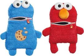 Schmidt Spiele arti,Schmidt 42548 Worry Eater, Cookie Monster iš Sezamo gatvės, pliušinė figūrėlė, 30 cm, Normal & Arti, 42549 Worry Eater, Elmo iš Sezamo gatvės, pliušinė figūrėlė, 27 cm, Normal