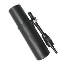 Adapteris apmušalų antgalio prijungimui, tinka Karcher SE 4001 SE 4002 SE 5.100 SE 6.100 purškimo siurbimo žarnai, juodas