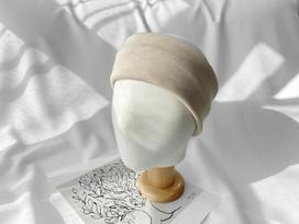 Moteriška paprasto stiliaus turbaninė plaukų juosta, bandana, galvos apdangalas beige