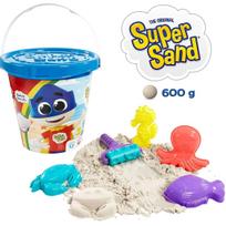 Kinetinis smėlis su priedais  mėlyname kibirėlyje „Super Sand”