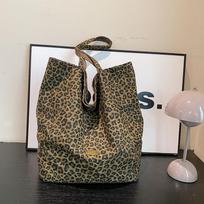 Luxury Tote Bag Autumn Fashion Versatile Shoulder Bag Large Capacity Commuter Leopard Pattern Shopper Handbag Purse KTB 28x13x35cm leopardas