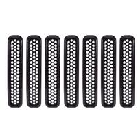 Korio tinklelio priekinės grotelės įdėklų rinkinys 1997-2006 m. Jeep Wrangler TJ ir Unlimited - (7 vnt) juoda