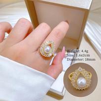Court Feng Shui Drop Pearl Light Luxury Temperament Gorgeous Full Diamond Necklace Female Versatile Collarbone Titanium Steel Chain