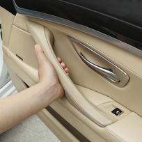 NAUJAS Originalus BMW 5 serijos F10 F11 smėlio spalvos juodas automobilio kairysis dešinysis vidinis rankenėlė vidinis durų skydelis traukimo apdaila Red-Brown-Right