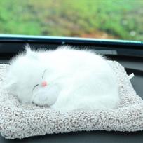 Automobilio dekoracija Imituotas šuo Katė Aktyvuotos anglies Bambuko anglies maišelis Mielos dekoracijos Pliušinis žaislas big white cat