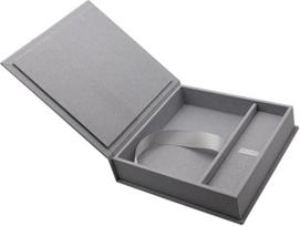 Elegantiška nuotraukų dėžutė su USB lizdu. Dovanų dėžutė USB atmintinėms ir nuotraukų atspaudams. Dėžutė vestuvėms, atminimo dėžutė, nuotraukų dovana.