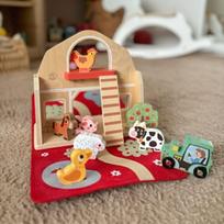 TOOKY TOY medinis sulankstomas fermos žaidimų rinkinys lagaminėlyje su gyvūnėliais