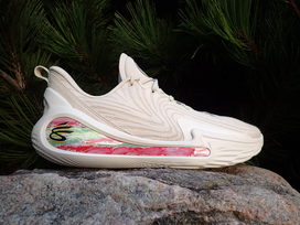 Under Armour Curry 12 "Saturn"