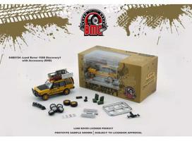 BM Creations Modeliukas 1998 Land Rover Discovery I *Camel Trophy Version* with accessory, camel yellow