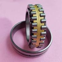 60 mm guoliai NN3012K P4 3182112 60 mm x 95 mm x 26 mm Dviejų eilių cilindriniai ritininiai guoliai ABEC-7