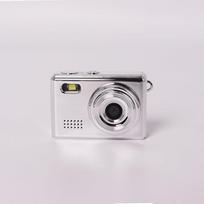 Mini fotoaparatas 16GB nuotraukų / vaizdo / blykstės, įkraunamas C tipo ir perduodamas į kompiuterį / mobilųjį telefoną (sidabrinės spalvos)