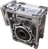 Öldichtung NMRV040 Schneckenreduzierer - 11 mm Eingang, 18 mm Ausgang, 5-100:1 Verhältnis, 0,06-0,37 kW (santykis 30:1)