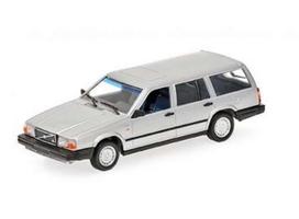 PRE-ORD3R Minichamps Modeliukas 1/18 1986 Volvo 740 GL Break, silver