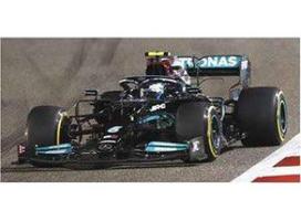 PRE-ORD3R Minichamps Modeliukas 1/43 2021 Mercedes AMG Petronas Formula One Team W12 E Performance Bahrain GP Valtteri Bottas, black/red/light green