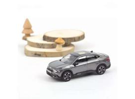 PRE-ORD3R NOREV Modeliukas 1/43 2023 Citroën C4 X, platinum grey