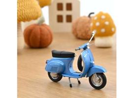 PRE-ORD3R NOREV Modeliukas 1/18 1968 Vespa 125 Primavera, blue metallic