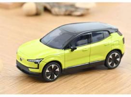 PRE-ORD3R NOREV Modeliukas 1/43 2024 Volvo EX30, Moss yellow