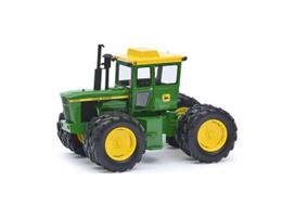 PRE-ORD3R Schuco Modeliukas 1/32 John Deere 7520, green