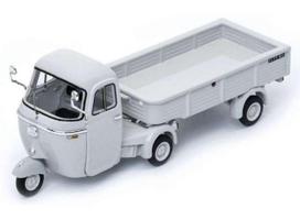 PRE-ORD3R Schuco Modeliukas 1/43 1964 Piaggio Vespa Pentaro, grey